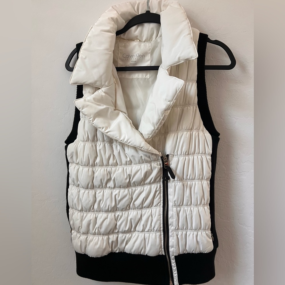 Calvin Klein White Quilted Vest Asymmetrical Zipper